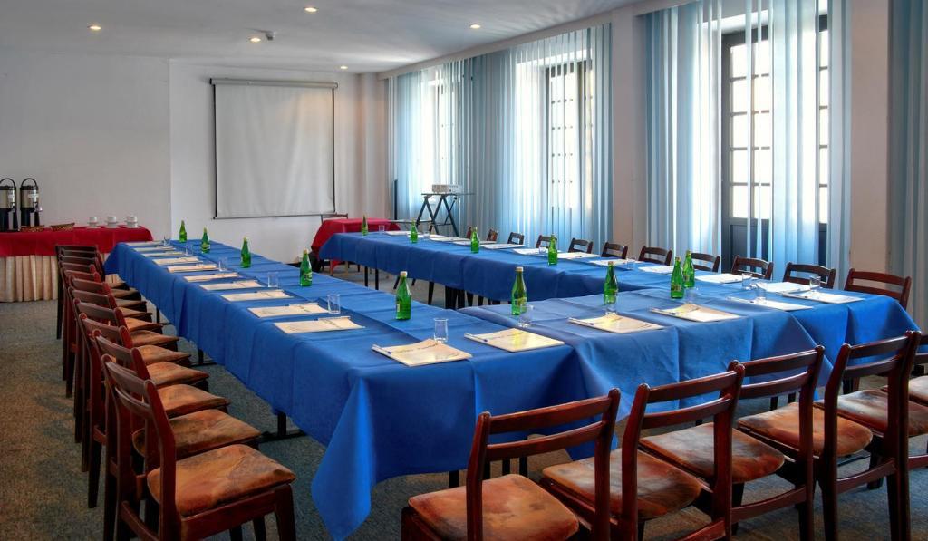 Arbiter Hotel Эльблонг Экстерьер фото